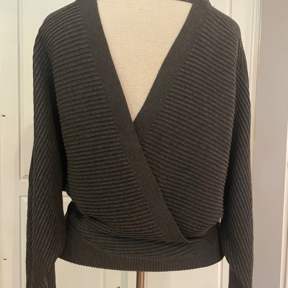Red Haute Buckle Ribbed Knit‎ Surplice Wrap Sweater Gray Women's S Small